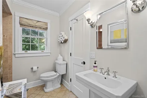 131 Douglas Road Chappaqua NY 10514