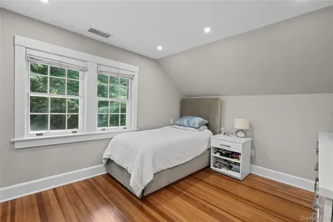 131 Douglas Road Chappaqua NY 10514