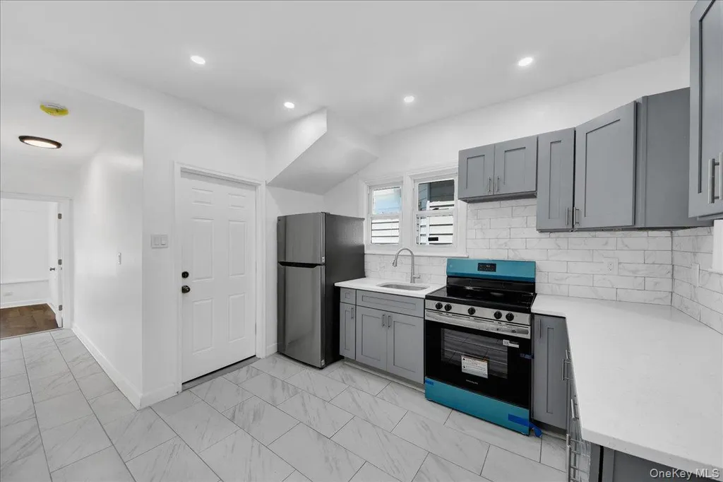 35 S Terrace Avenue Mount Vernon NY 10550