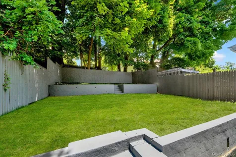 35 S Terrace Avenue Mount Vernon NY 10550