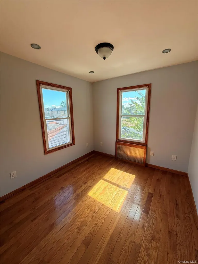 21734 Hempstead Avenue Queens Village NY 11429