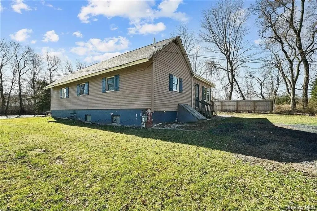 1535 Route 208 Washingtonville NY 10992