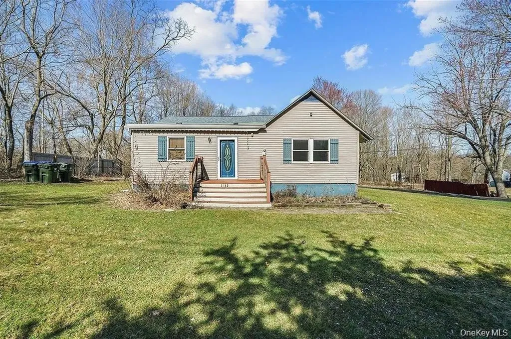 1535 Route 208 Washingtonville NY 10992