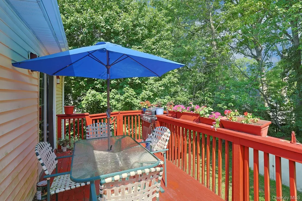 635 Gilbert Avenue Pearl River NY 10965