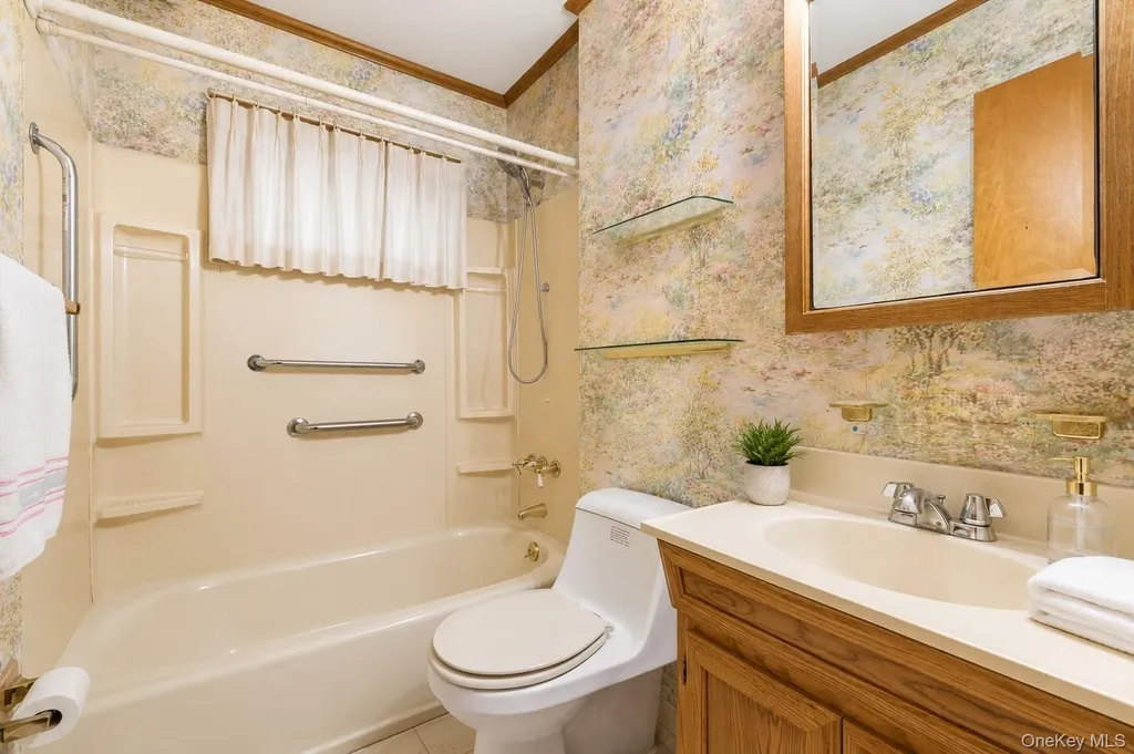 1680 Pine Acres Boulevard Bay Shore NY 11706