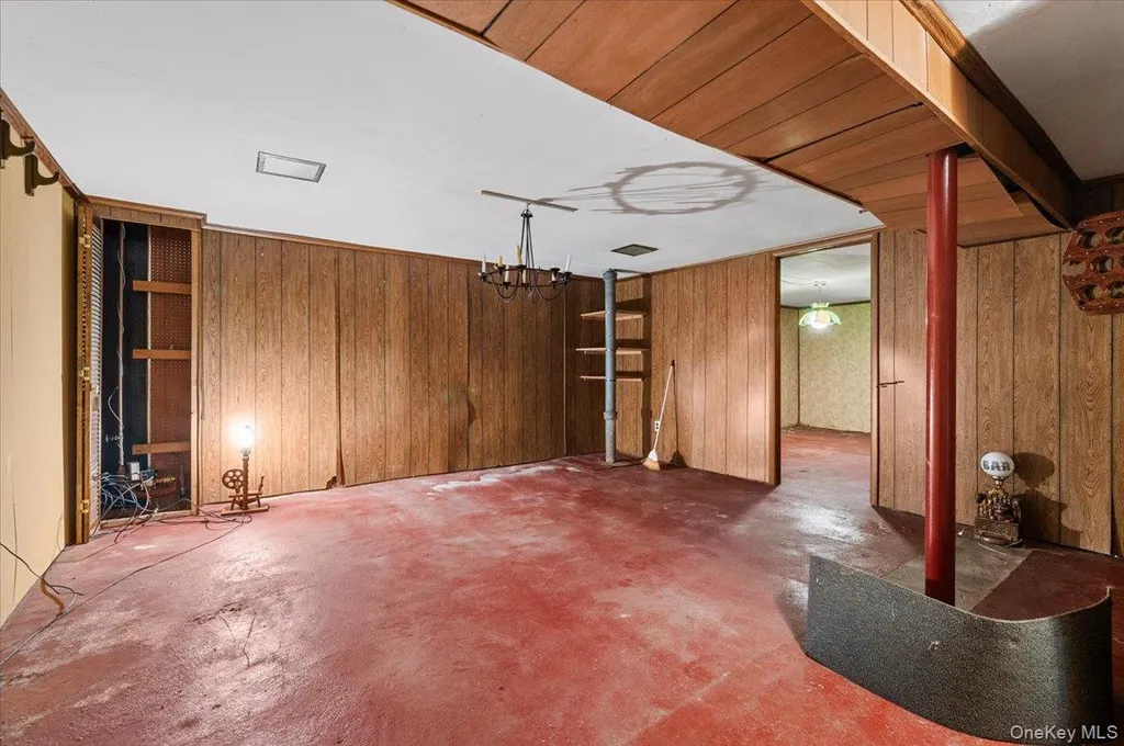 1680 Pine Acres Boulevard Bay Shore NY 11706