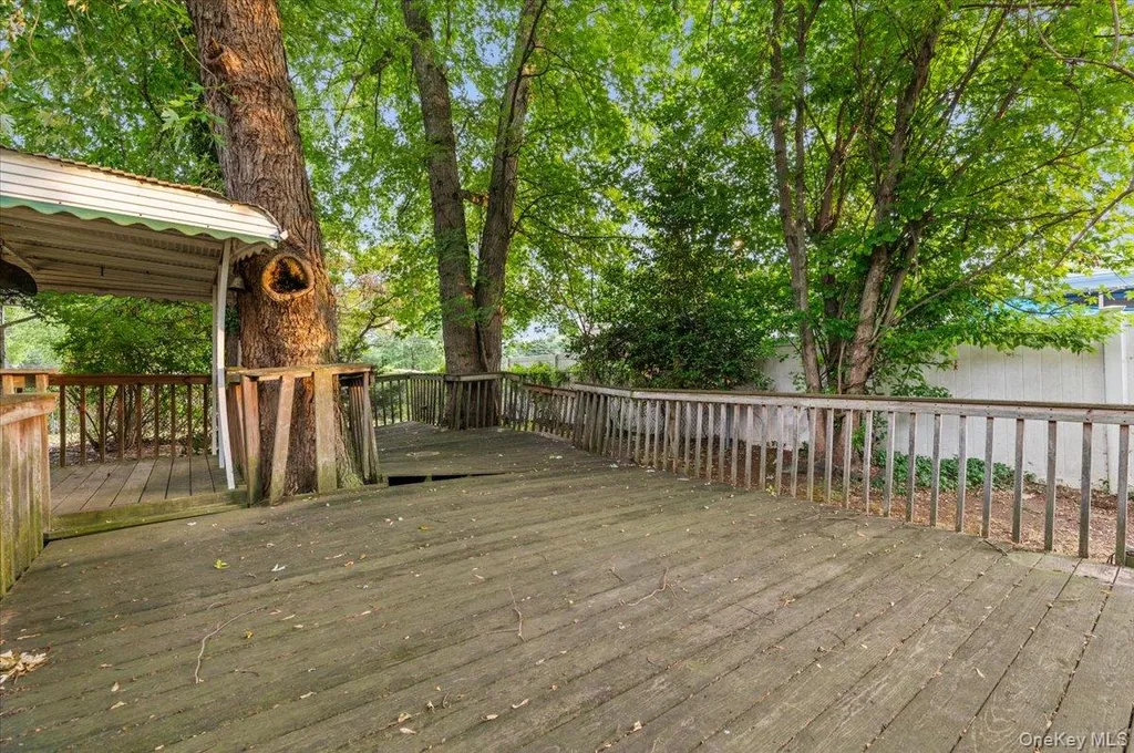 1680 Pine Acres Boulevard Bay Shore NY 11706