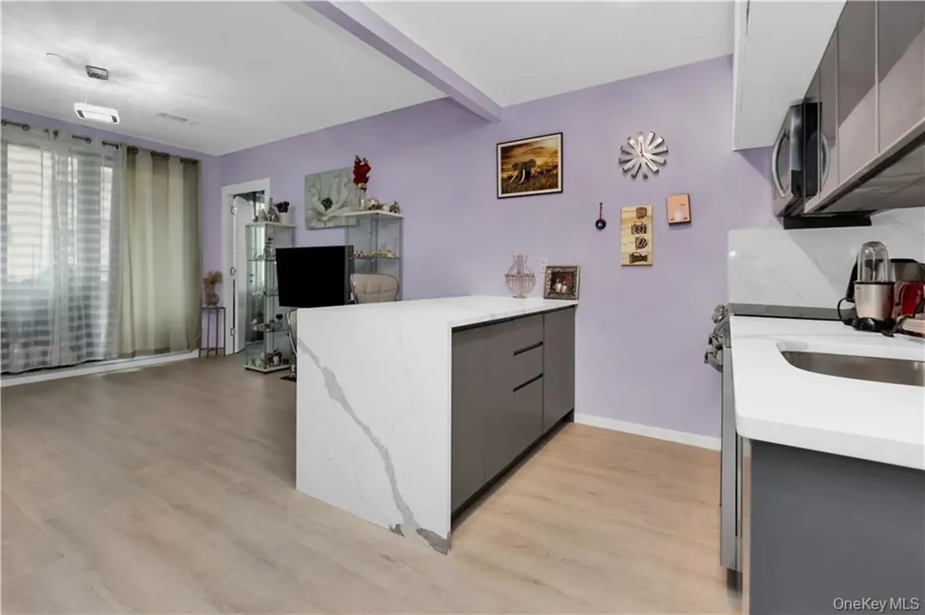 15 W End Avenue Brooklyn NY 11235