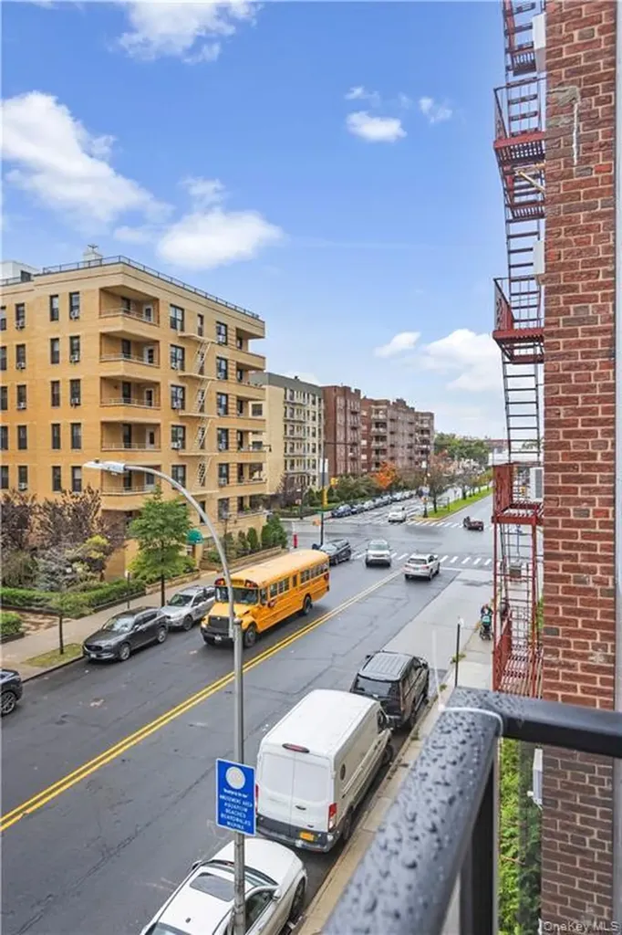 15 W End Avenue Brooklyn NY 11235