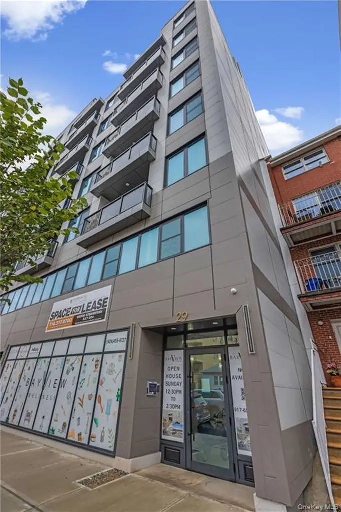 15 W End Avenue Brooklyn NY 11235