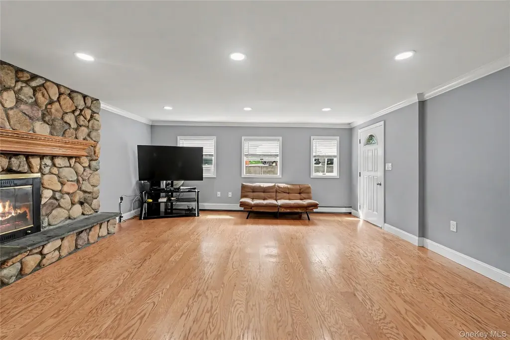 74 Longfellow Drive Carmel NY 10512