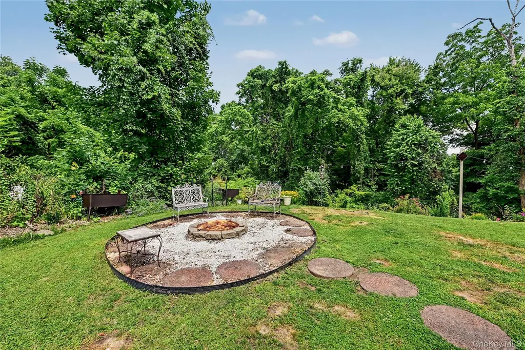 74 Longfellow Drive Carmel NY 10512