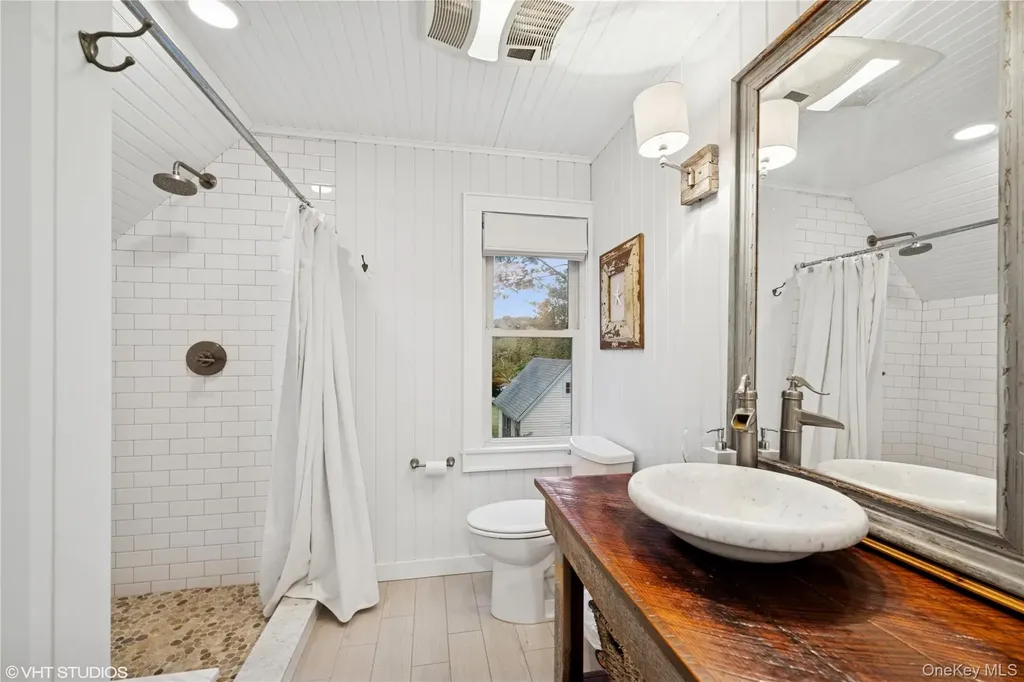 3725 Wickham Avenue Mattituck NY 11952