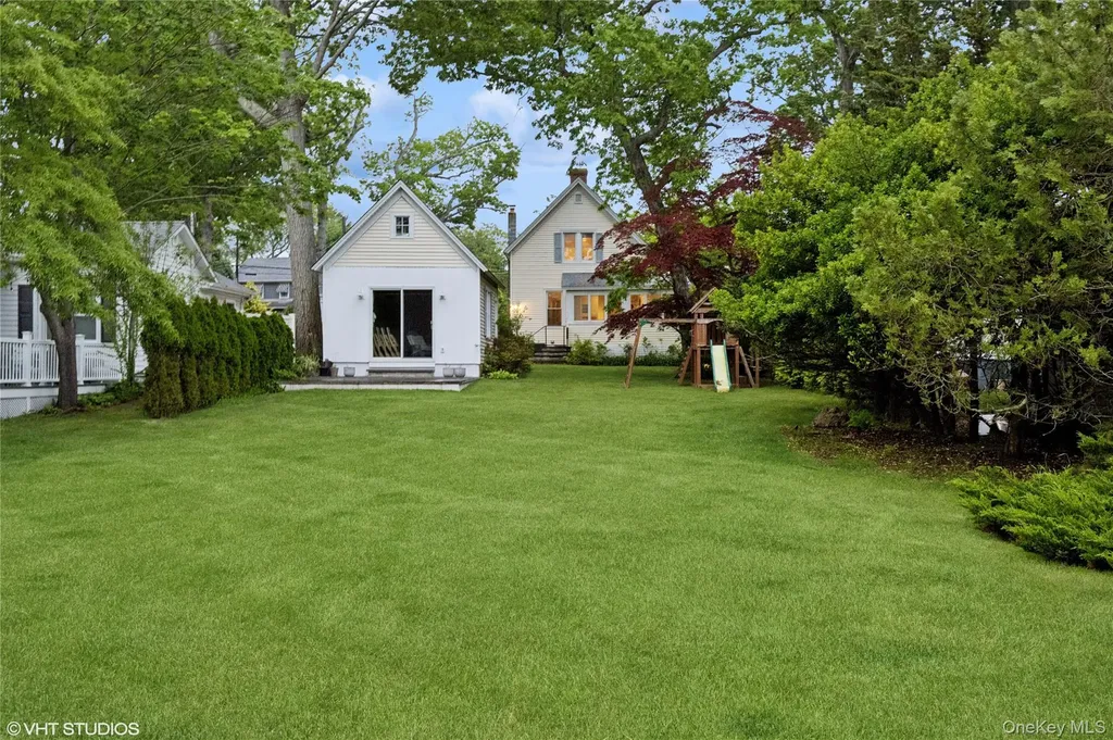 3725 Wickham Avenue Mattituck NY 11952