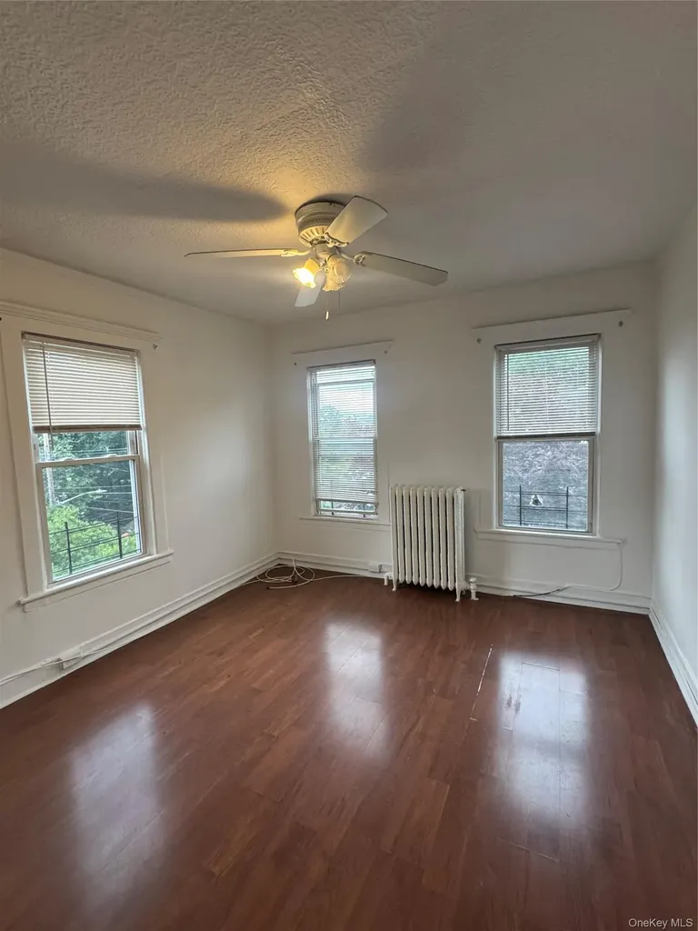 525 E 5th Street Mount Vernon NY 10553