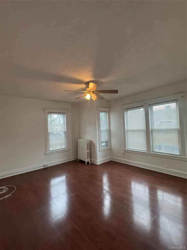 525 E 5th Street Mount Vernon NY 10553