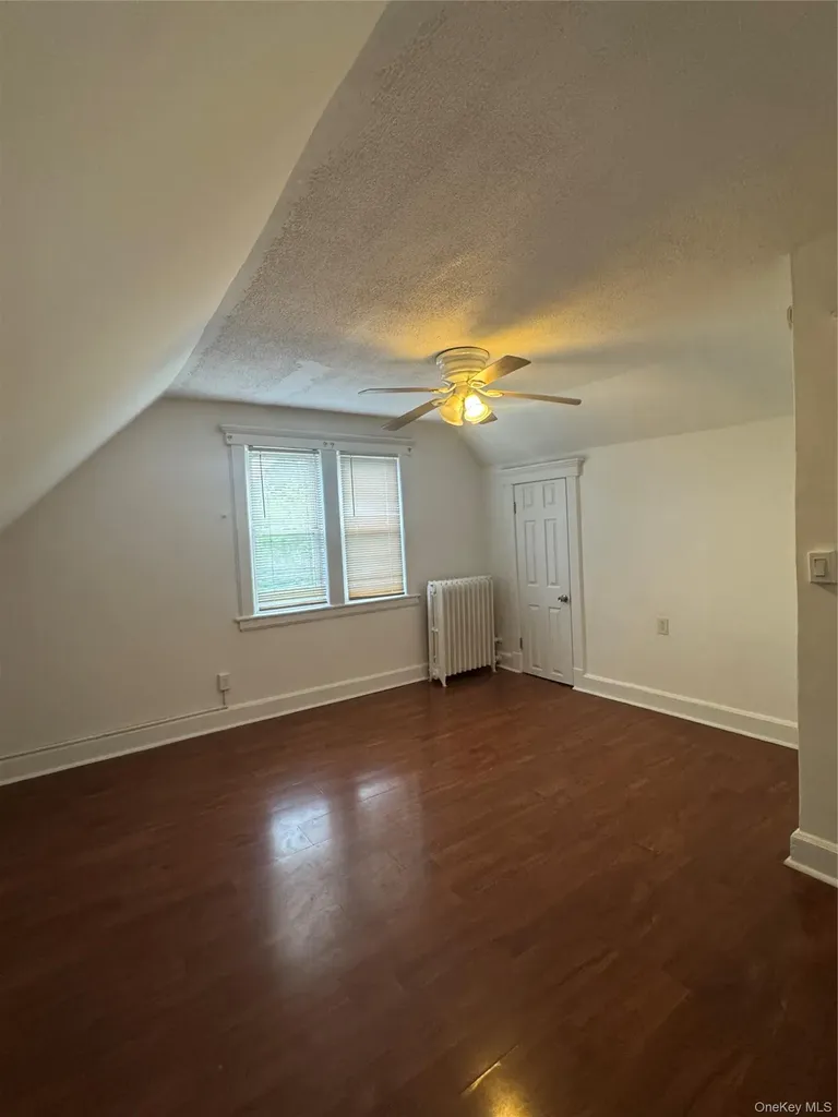 525 E 5th Street Mount Vernon NY 10553