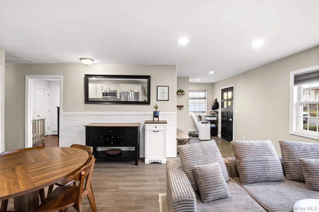 30 Elm Street Massapequa NY 11758