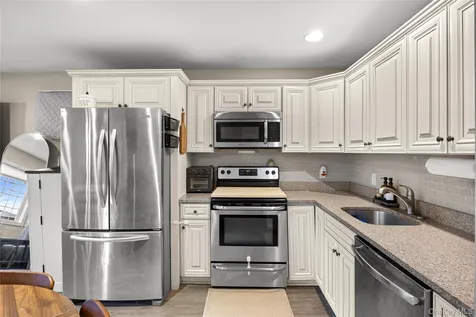 30 Elm Street Massapequa NY 11758