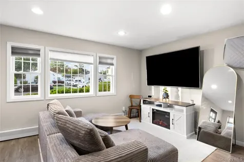 30 Elm Street Massapequa NY 11758