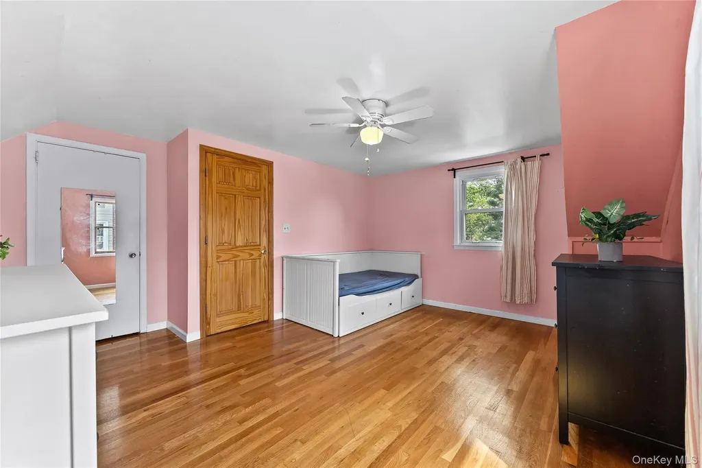 110 Briarcliff Road Westbury NY 11590