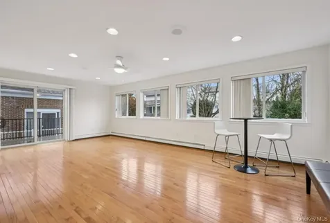 335 5th Street Mamaroneck NY 10543