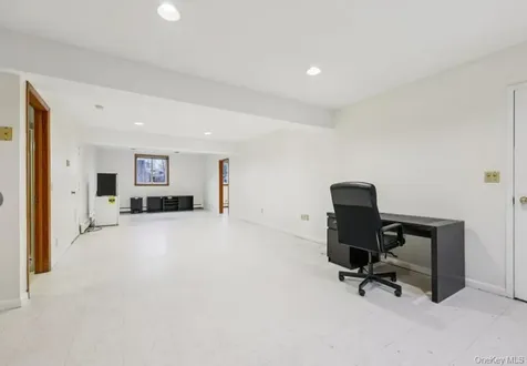 335 5th Street Mamaroneck NY 10543
