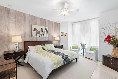 59 Farm Field Road Bridgehampton NY 11932