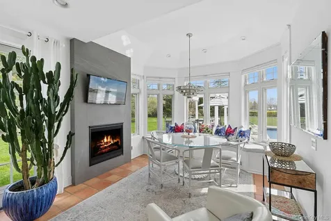 59 Farm Field Road Bridgehampton NY 11932