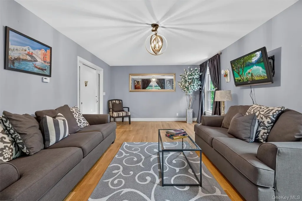 45 Brightwood Avenue Pearl River NY 10965