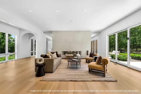 39 Topping Field Court Bridgehampton NY 11932