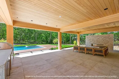 39 Topping Field Court Bridgehampton NY 11932
