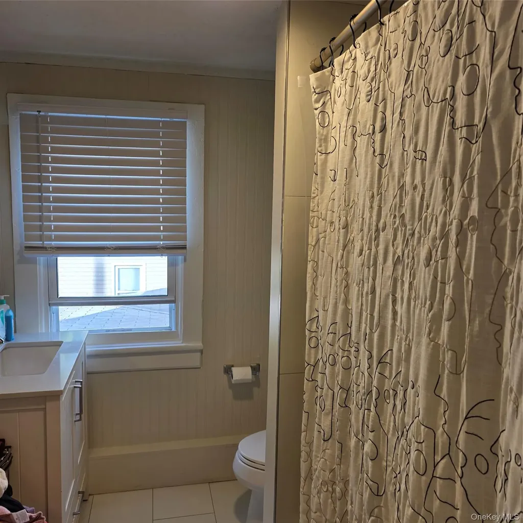 11 Franklin Avenue Pearl River NY 10965