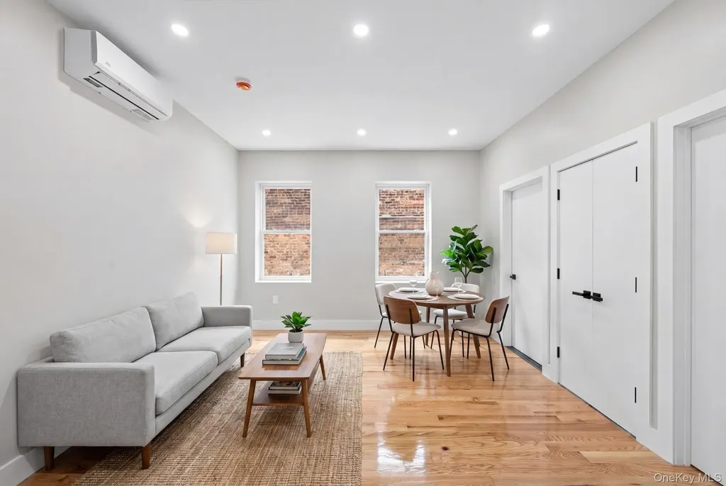 468 Herzl Street Brooklyn NY 11212