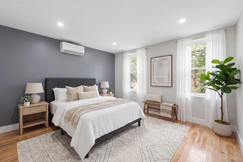 468 Herzl Street Brooklyn NY 11212