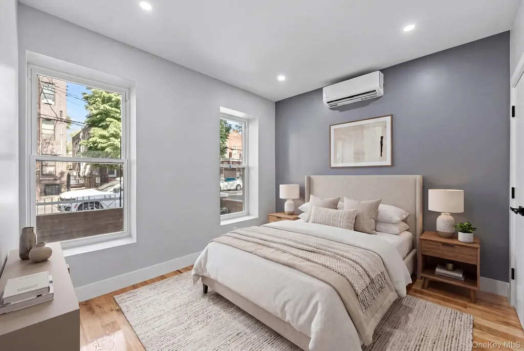 468 Herzl Street Brooklyn NY 11212