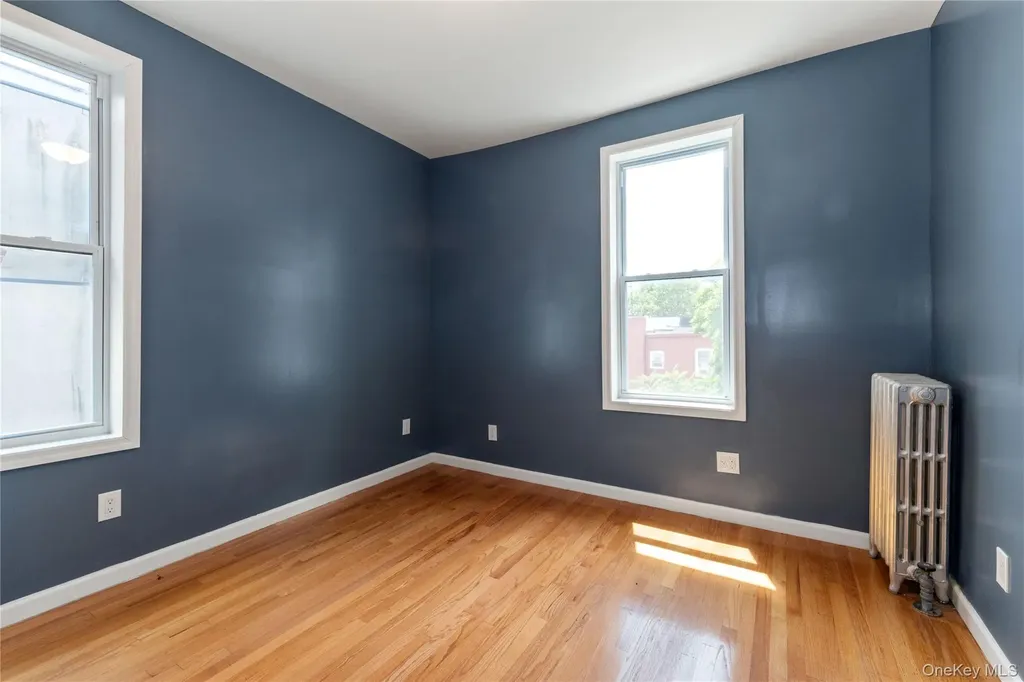 3321 Fish Avenue Bronx NY 10469