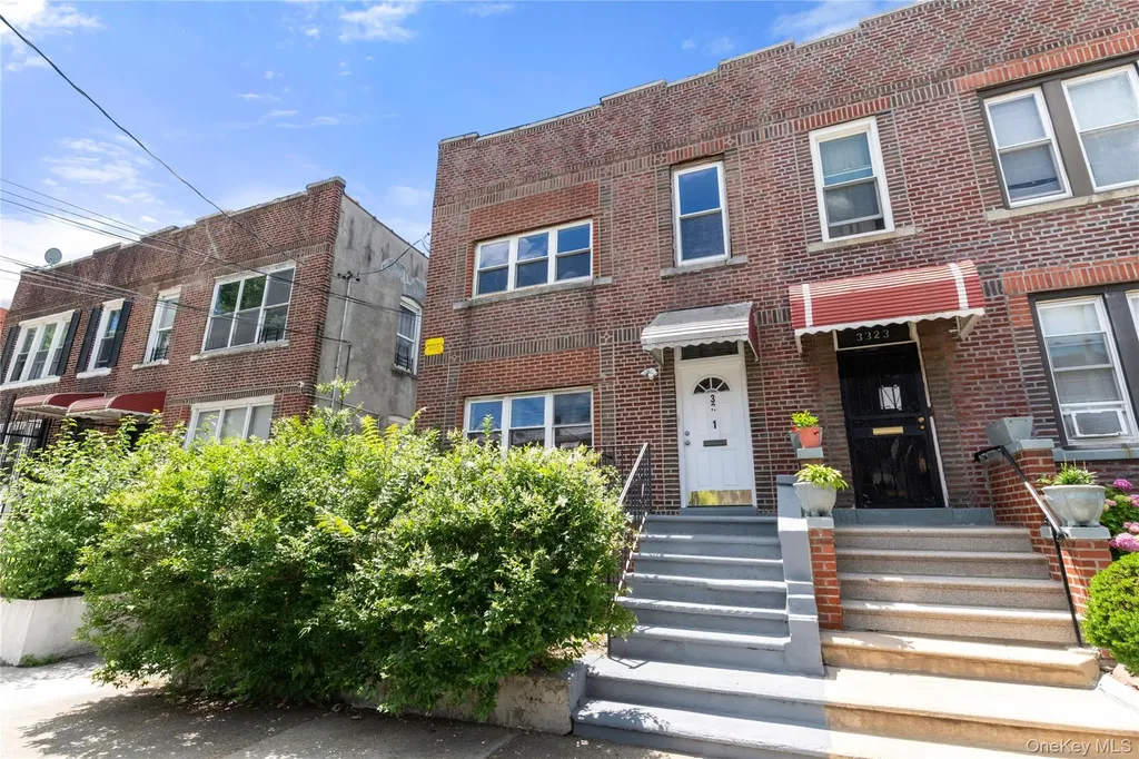 3321 Fish Avenue Bronx NY 10469