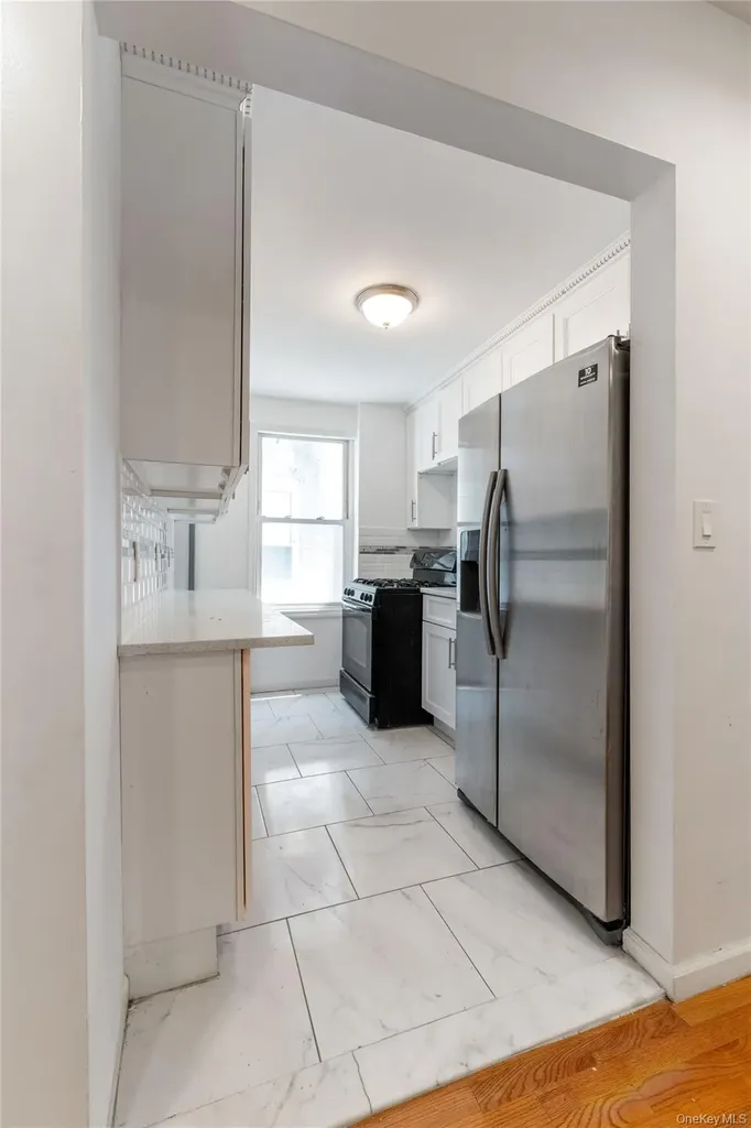 3321 Fish Avenue Bronx NY 10469
