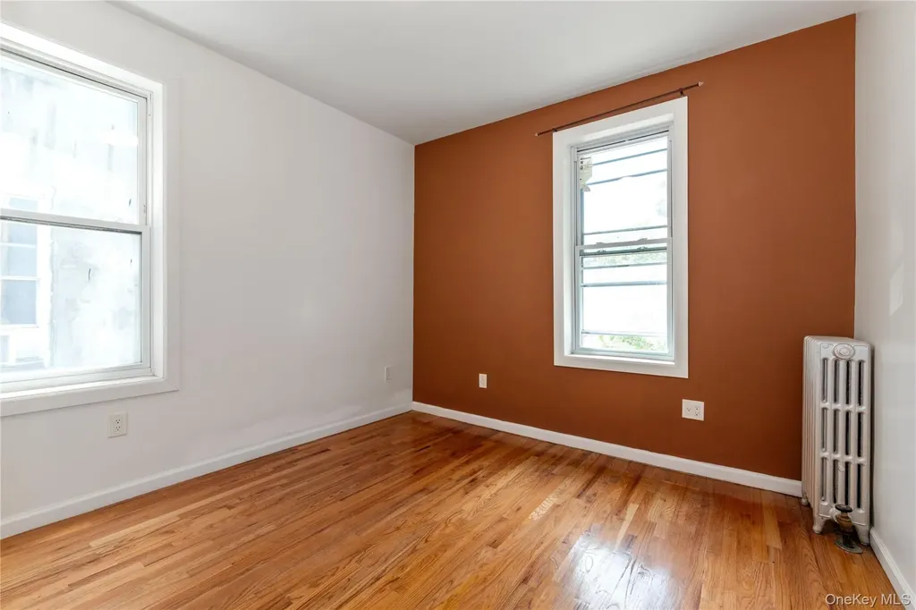 3321 Fish Avenue Bronx NY 10469