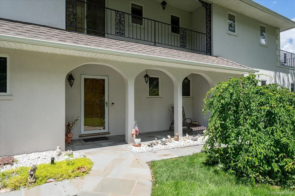 41 Tamarack Road Mahopac NY 10541