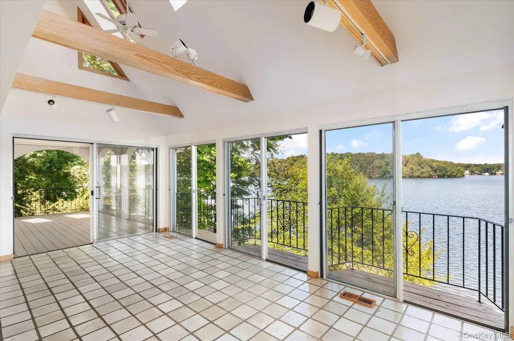 41 Tamarack Road Mahopac NY 10541