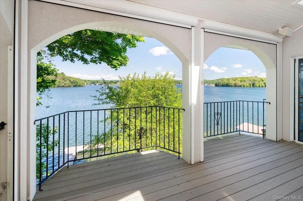 41 Tamarack Road Mahopac NY 10541