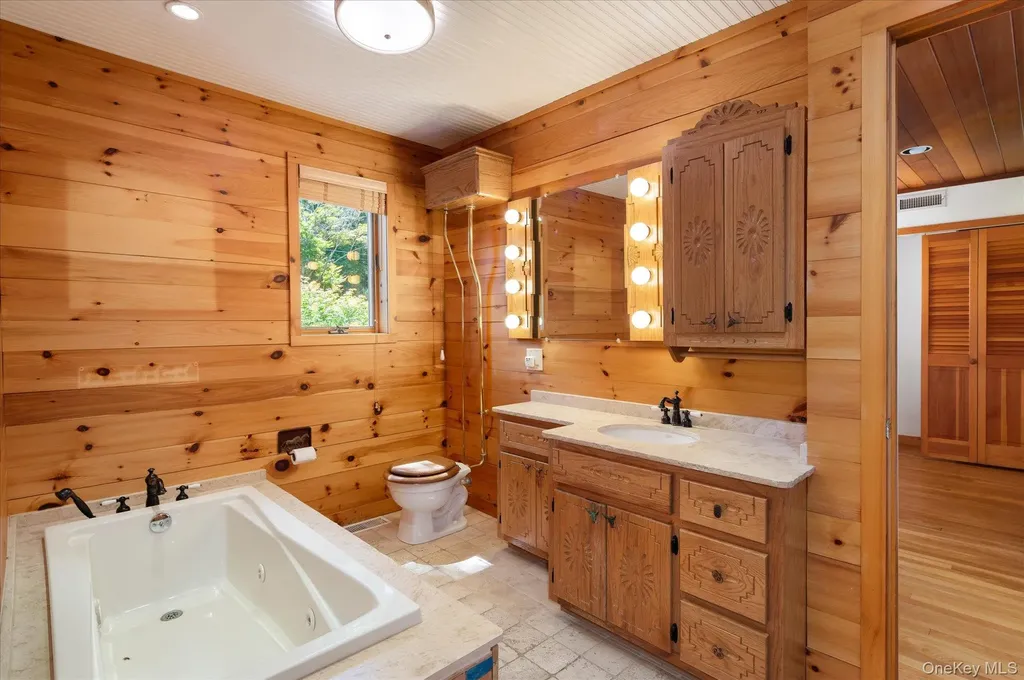 41 Tamarack Road Mahopac NY 10541