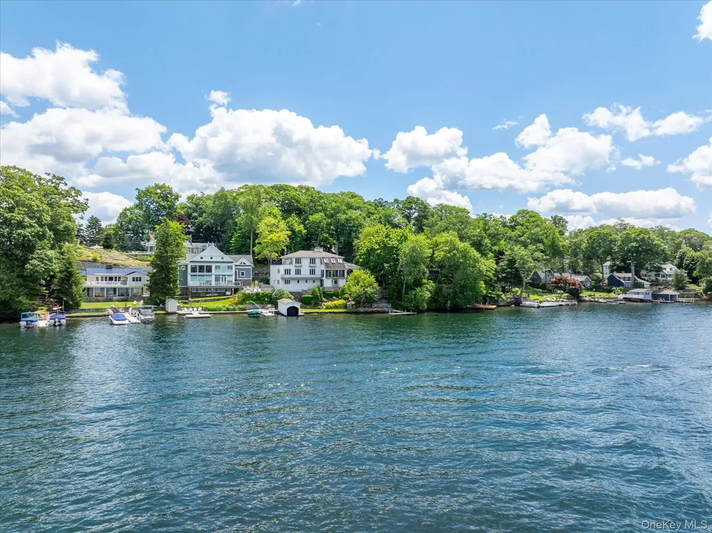 41 Tamarack Road Mahopac NY 10541