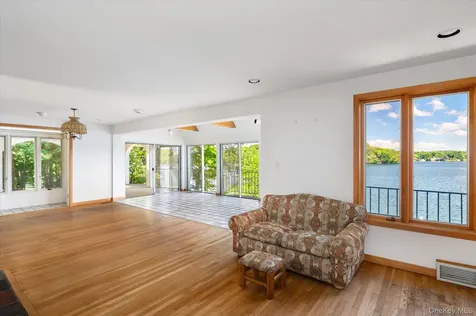 41 Tamarack Road Mahopac NY 10541