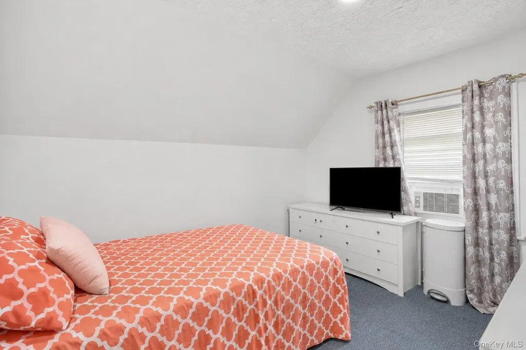 464 S 2nd Avenue Mount Vernon NY 10550