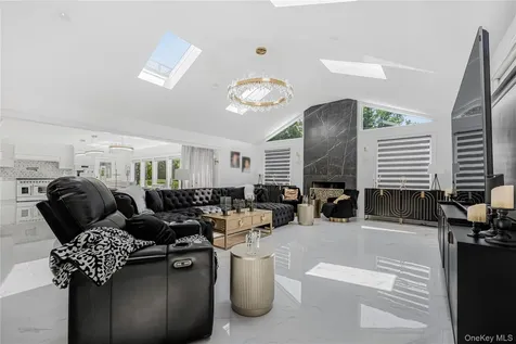 3 Fairview Lane Glen Cove NY 11542