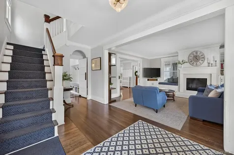 107 Sidney Street Oyster Bay NY 11771