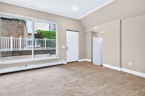11 Jackson Avenue Scarsdale NY 10583